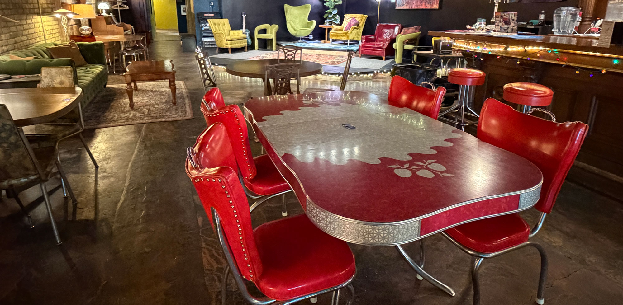 B Side Music Cafe
